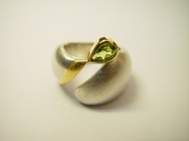 Ring, 925/- Silber, Feingold, Peridot